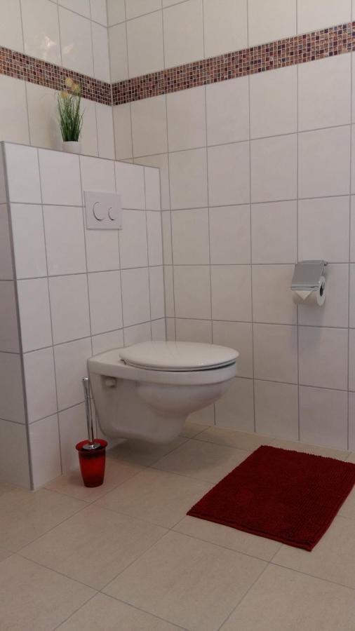 Ferienwohnung Giovanni Studio شفاندورف إن بايرن المظهر الخارجي الصورة