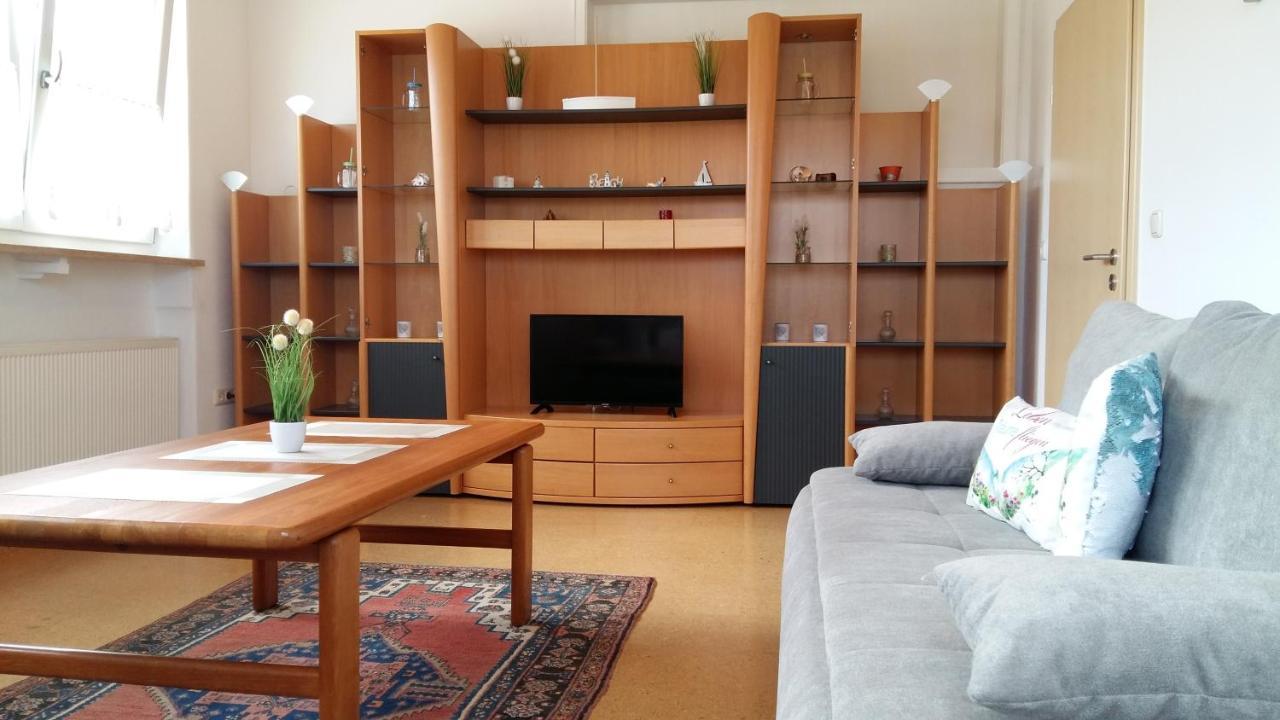 Ferienwohnung Giovanni Studio شفاندورف إن بايرن المظهر الخارجي الصورة